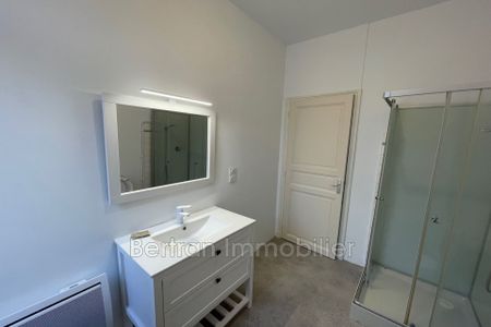 Location Appartement 2 pièces 43m² RIVESALTES 66600 - Photo 2