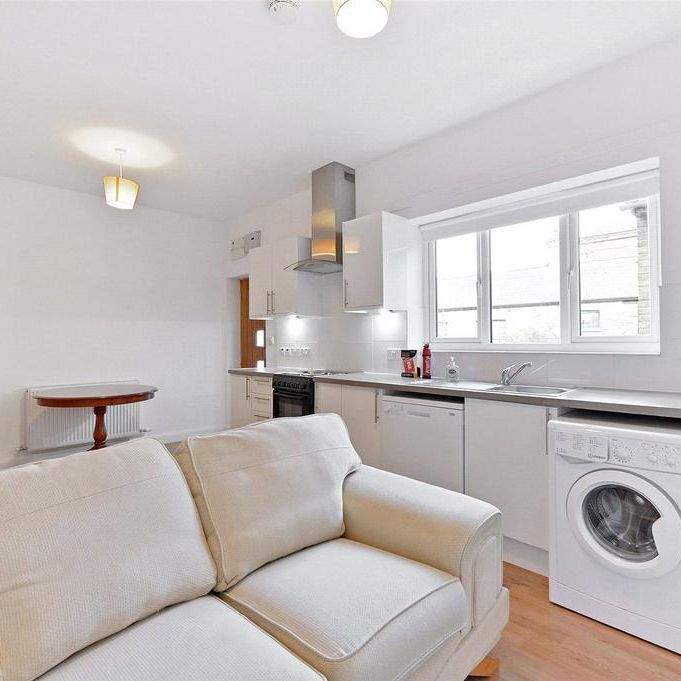 1 bedroom apartment to rent - Photo 1