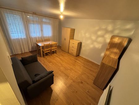 1 Bed Flat, Edgecot Grove, N15 - Photo 2