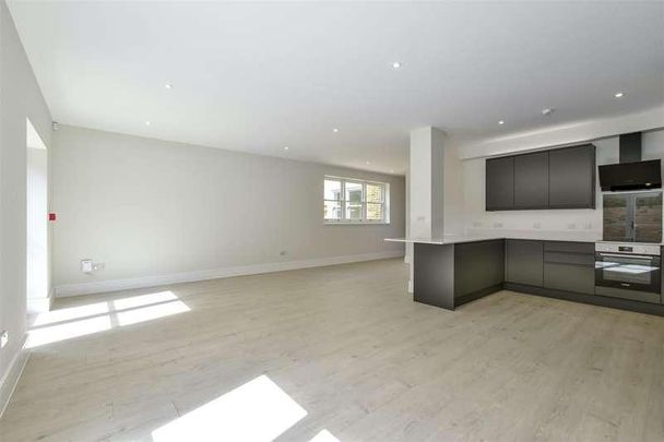 Shrublands Road, Berkhamsted, HP4 - Photo 1