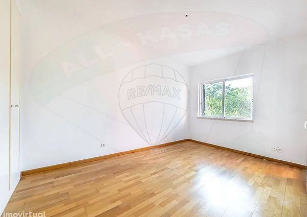 Apartamento T2 em Setúbal