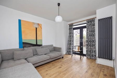 Six Month Rental @, 27 Grand Parade, Belfast, BT5 5HG - Photo 4