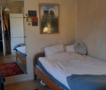 Rum i lägenhet - Photo 2