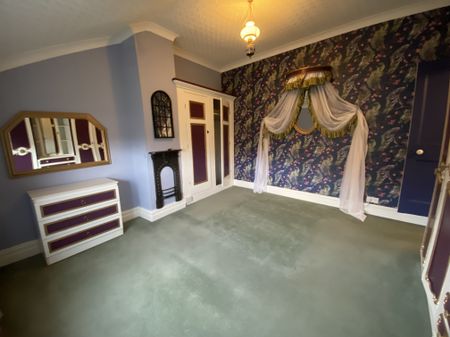 High Street, Scunthorpe, Crowle - Photo 3
