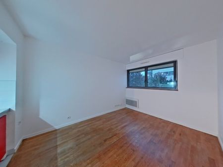STUDIO A LOUER - PARIS 15EME ARRONDISSEMENT - 21.45 m - 757 € - Photo 4