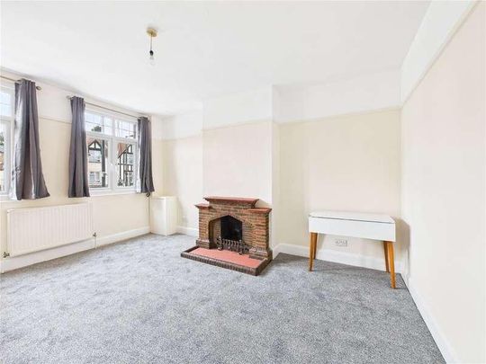 Coulsdon, Surrey, CR5 - Photo 1