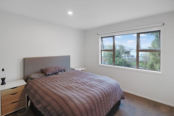 TWO BEDROOM TOWNHOUSE IN SOUGHT AFTER COMPLEX - Photo 1