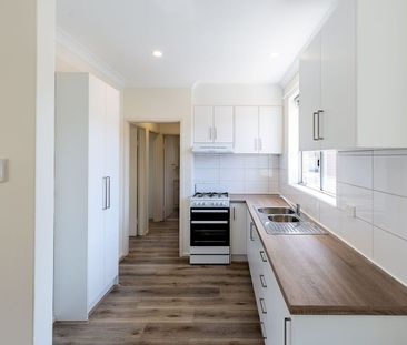 Close To The City, Local Shops And Schools! - Photo 4