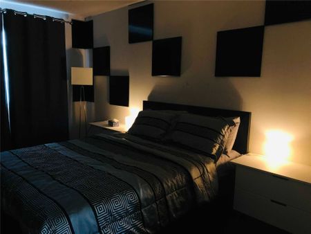 For Lease - 3383 Wild Cherry Lane, Mississauga, Ontario - Photo 2