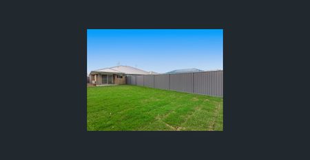 2-Bedroom Rental House in Prime Location - Photo 2