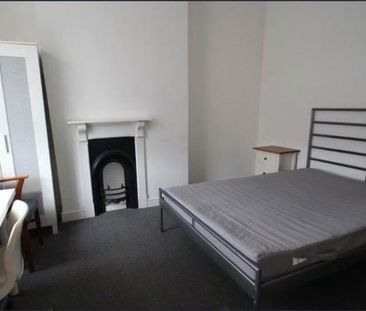3 bedroom detached house to rent - Photo 3