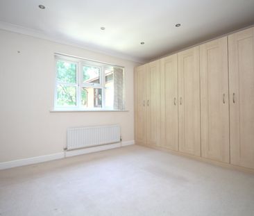 Flat to rent - Old Mill Close, Dartford, DA4 - Photo 5