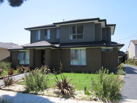 16 Stockdale Avenue, 3168, Clayton Vic - Photo 4