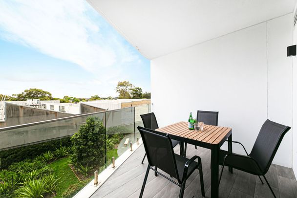Contemporary Two-Bedroom Apartment with East-West Transparency located at northern side of Sweetacres Park, Rosebery - Photo 1
