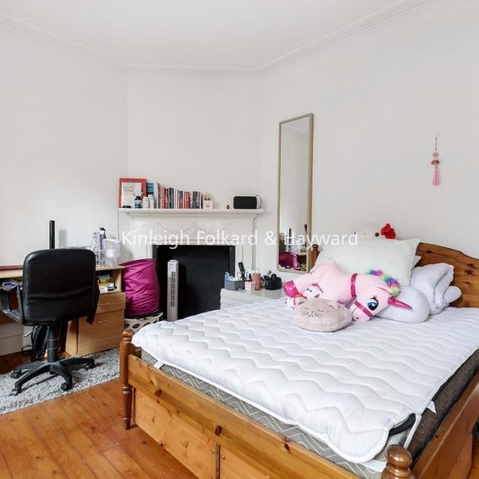 3 bedroom flat to rent - Photo 1