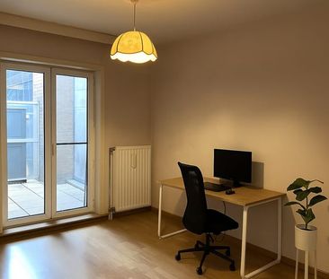 Appartement te huur - Photo 1