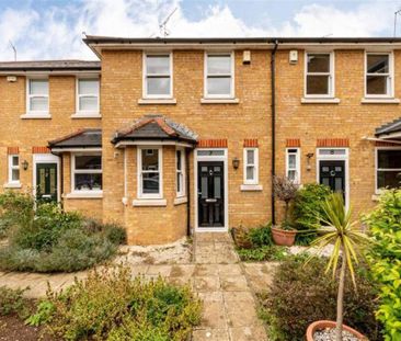 2 bedroom terraced house to rent - Photo 1