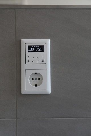 * Traumhaftes Dachgeschoss * 2 Zimmer * NEUBAU * Balkon mit MEGA BLICK * 6. OG * ab 04/25 * - Photo 4