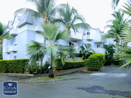 Location Appartement 1 pièce 32m² LA POSSESSION 97419 - Photo 3