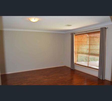 2/4 Briese Court, Thurgoona, NSW 2640 - Photo 1