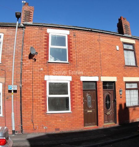 2 bedroom terraced house to rent - Photo 2