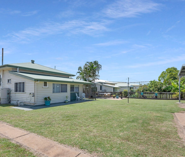 20 Sydney Street, Kepnock QLD 4670 - House For Rent - $550 | Domain - Photo 5