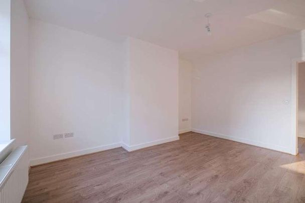 Green Street, Meltham, HD9 - Photo 1