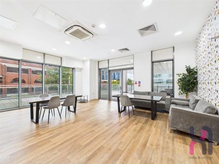 Studio to rent - Photo 5
