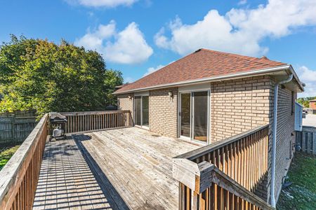 For Lease - 9 Kestrel Court Unit# Upper, Barrie, Ontario - Photo 3