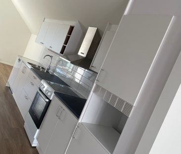 Hurtigs väg, Jordbro - Photo 3