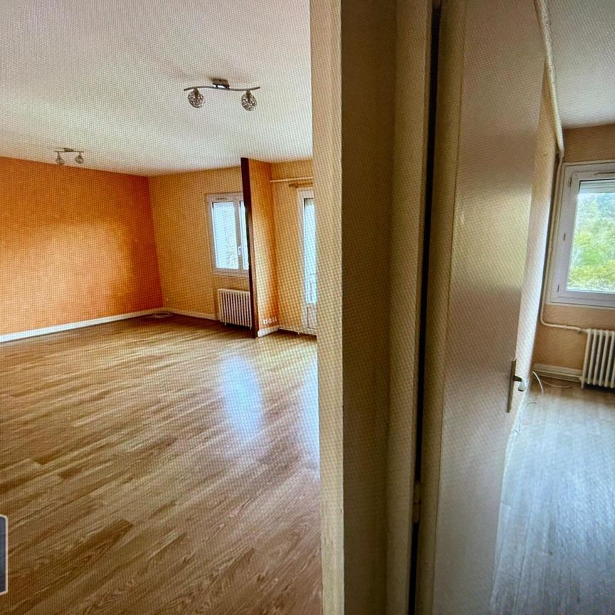 Location Appartement 3 pièces 73m² ST ASTIER 24110 - Photo 1