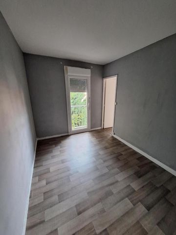 T4 AU 112 RUE LEON JOUHAUX - Photo 5