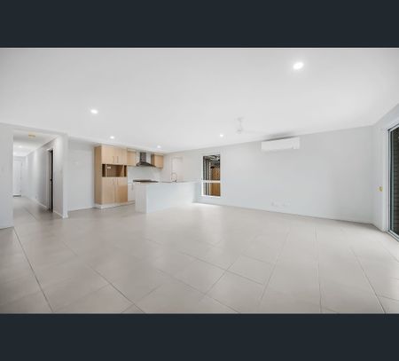 38 Noble Street, Pallara, Qld 4110 - Photo 4