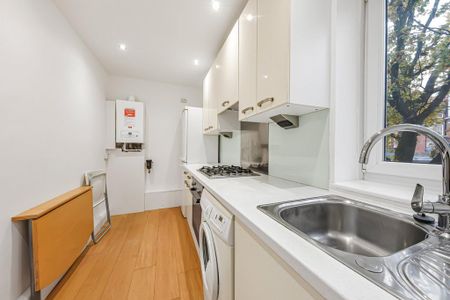 1 bedroom flat to rent - Photo 2