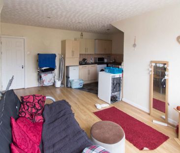 126 BURLEY ROAD Leeds - LS3 1JP - Photo 1