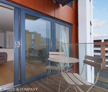 1 bedroom flat to rent - Photo 3