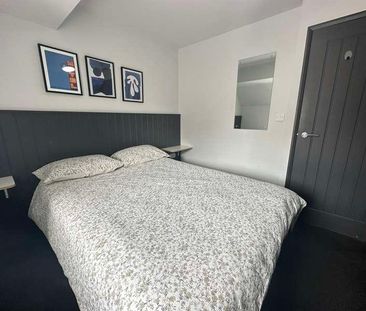 Gated Apartment // Bed // Aug, LN5 - Photo 6