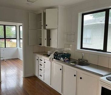 3 Bedroom House for Rent in Mt Wellington - Photo 1