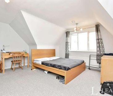 Snowley Parade, Bishop's Stortford, Hertfordshire, CM23 - Photo 2