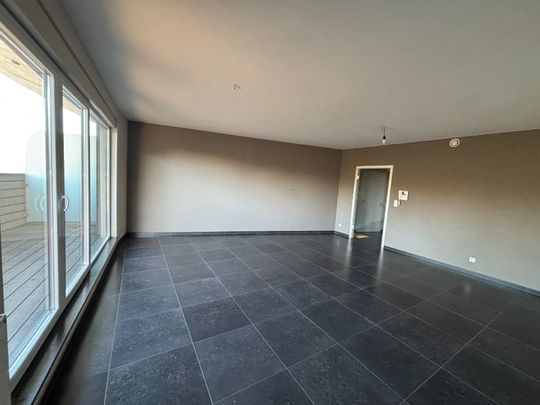 Appartement te huur - Photo 1