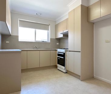 6/14 Toward St, Murrumbeena VIC 3163 - Apartment For Rent | Domain - Photo 5