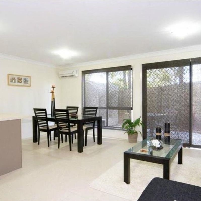 Centrally Located Modern Townhouse - Photo 1