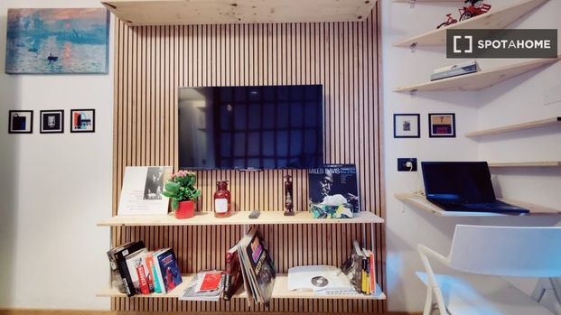 milan, Lombardy 20125 - Photo 1