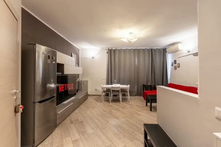 Via Cristina Belgioioso, Milan, Lombardy 20157 - Photo 3