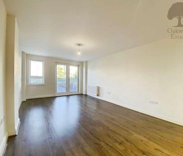 Heron Way, Maidenhead, SL6 - Photo 3