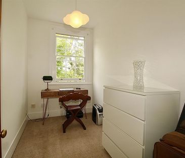 3 Bedroom House - End Terrace To Let - Photo 6