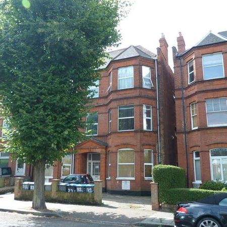 St Pauls Avenue, Willesden Green, London, NW2 - Photo 4