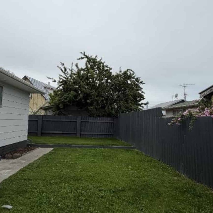 Spacious 3-Bedroom Family Home for Rent in Riversdale - Photo 1