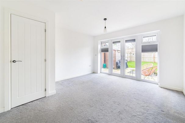 2 bedroom semi-detached house to rent - Photo 1