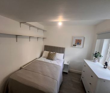 2 Bed Flat, Greville Road, NW6 - Photo 6